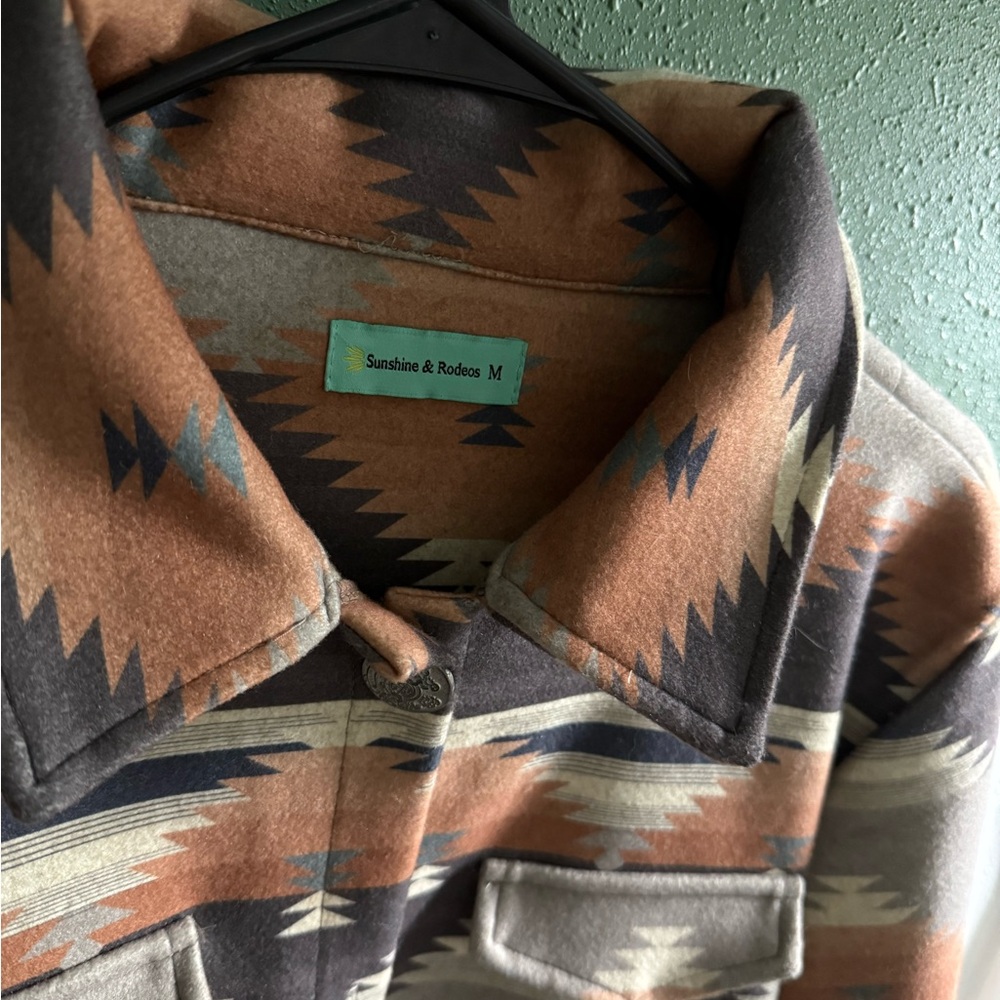 Aztec Shacket - Picture 2 of 5